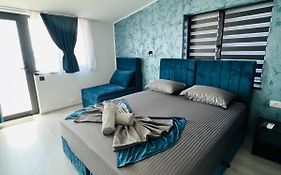 Golden Star Residences